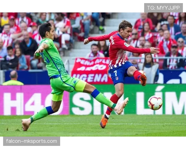 贝蒂斯防守体系解析:激烈赛季中如何铸就稳健防线