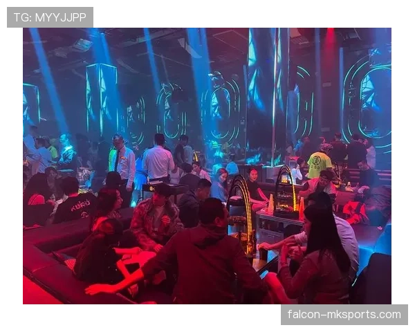 李梦训练完直接去夜店蹦迪？这姐的体力是真实存在的